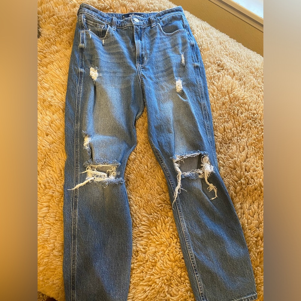 Hollister, size 6, medium blue washed
